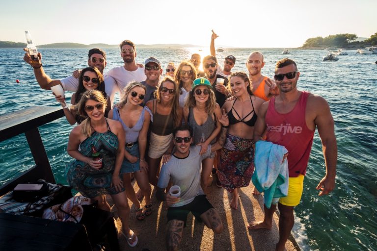 Unleashing the Hidden Gems: The Role of a Tourist Guide